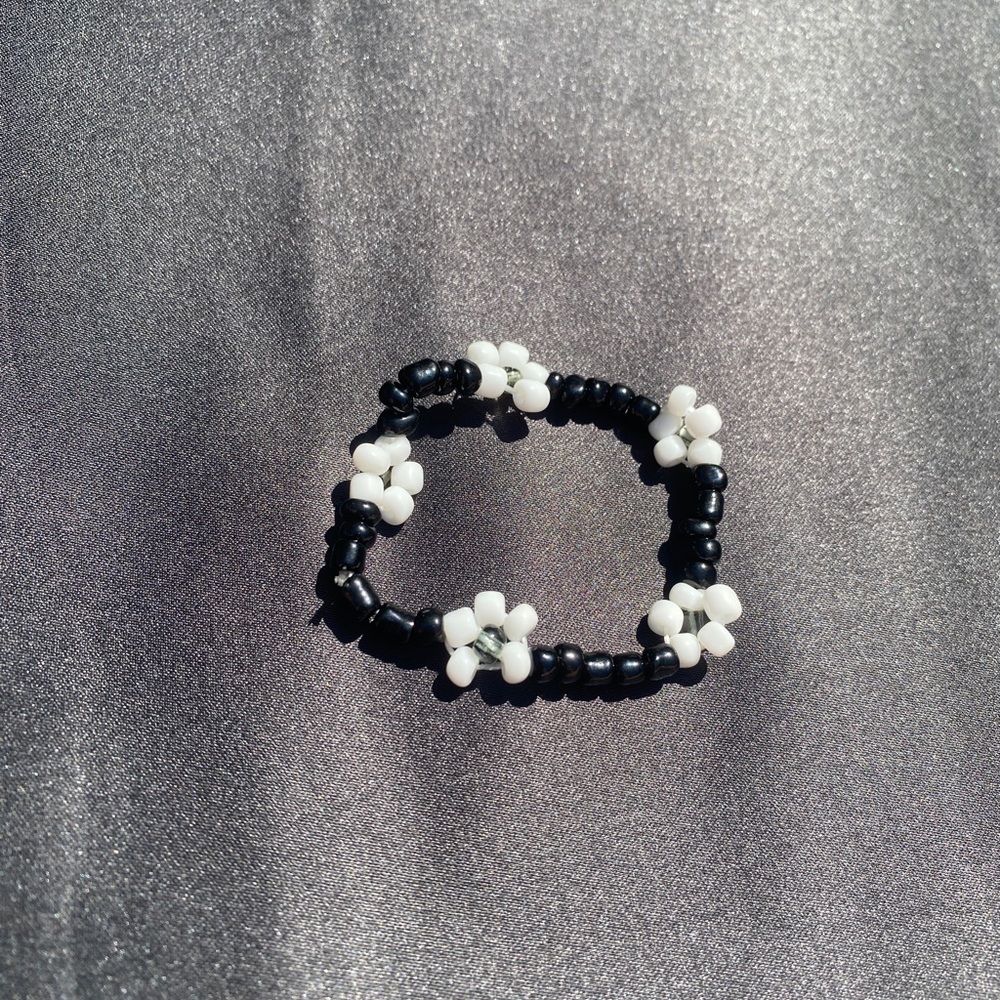 Flower Bracelet!